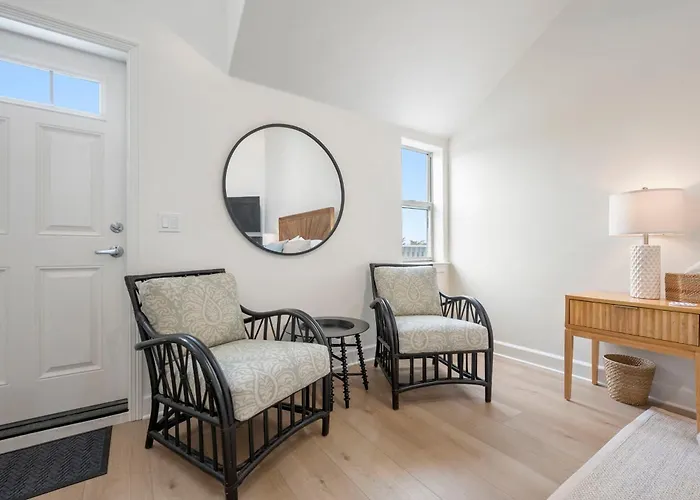 Miramar Penthouse Coastal Elegance In The Heart Of Half Moon Bay